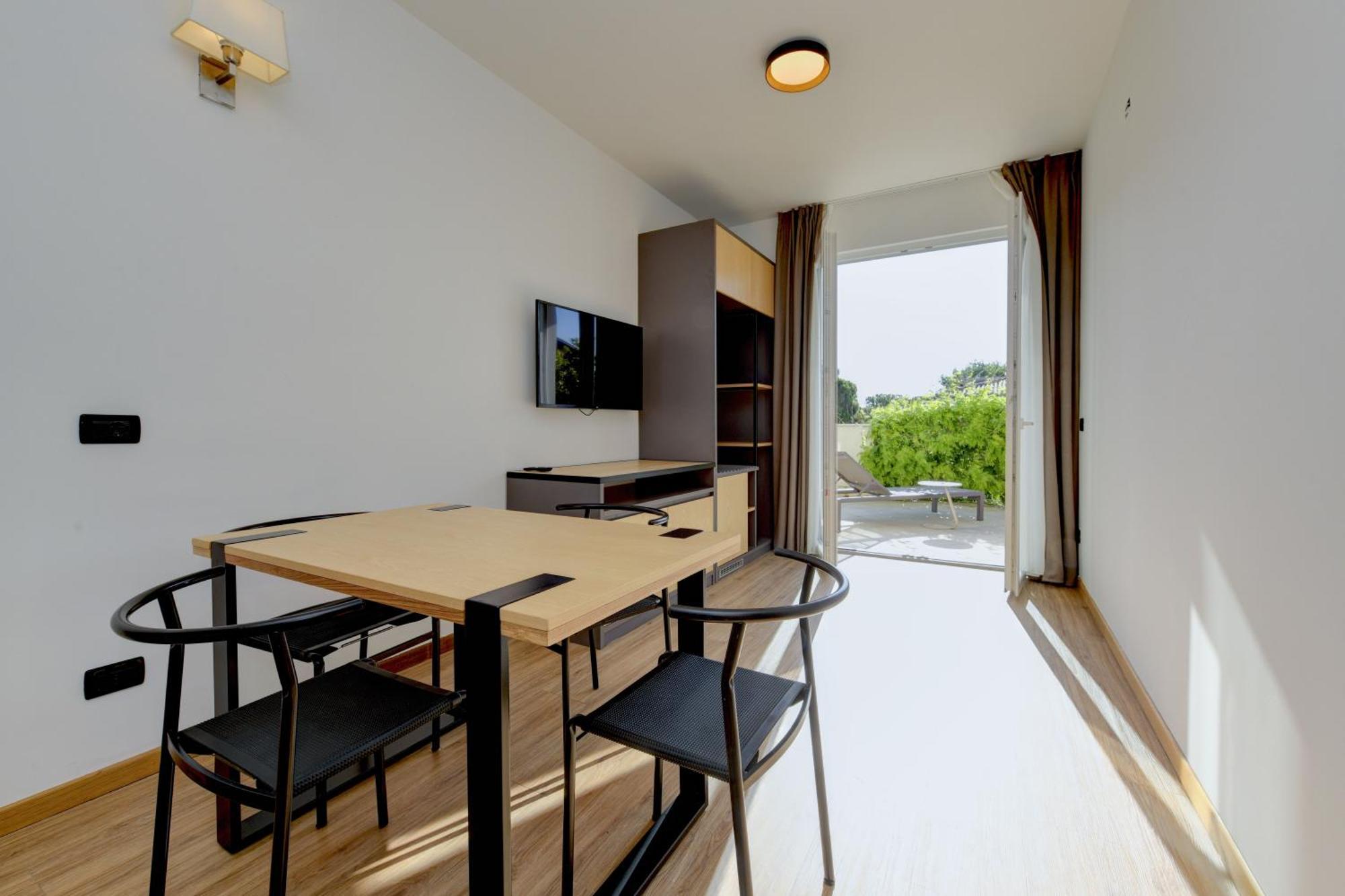 Hotel Arya By Mauro ซีร์มิโอเน ภายนอก รูปภาพ
