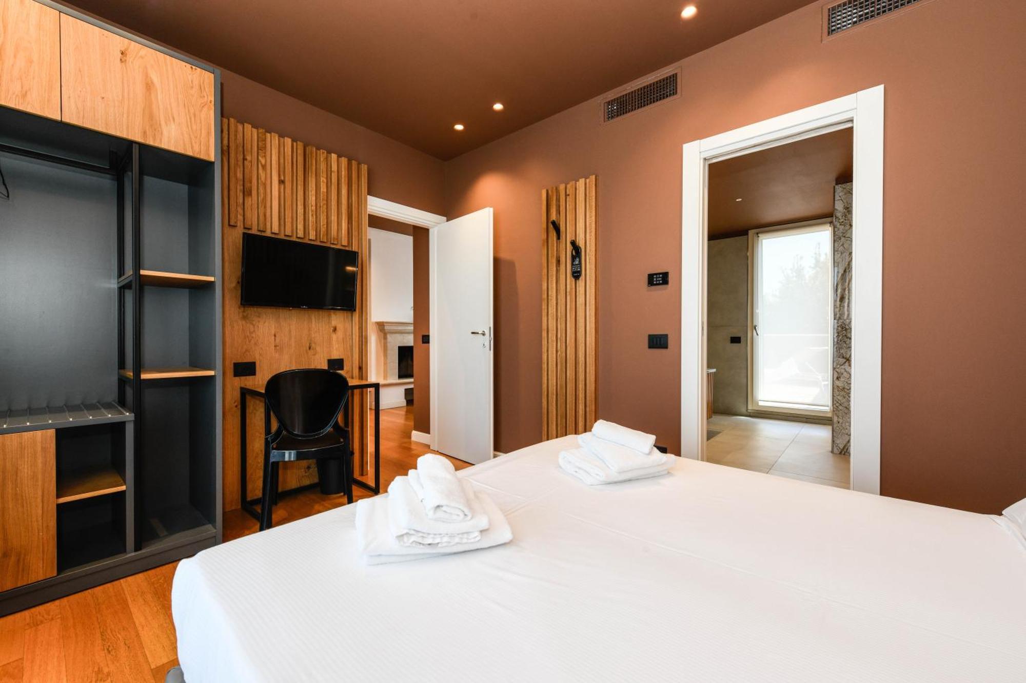 Hotel Arya By Mauro ซีร์มิโอเน ภายนอก รูปภาพ