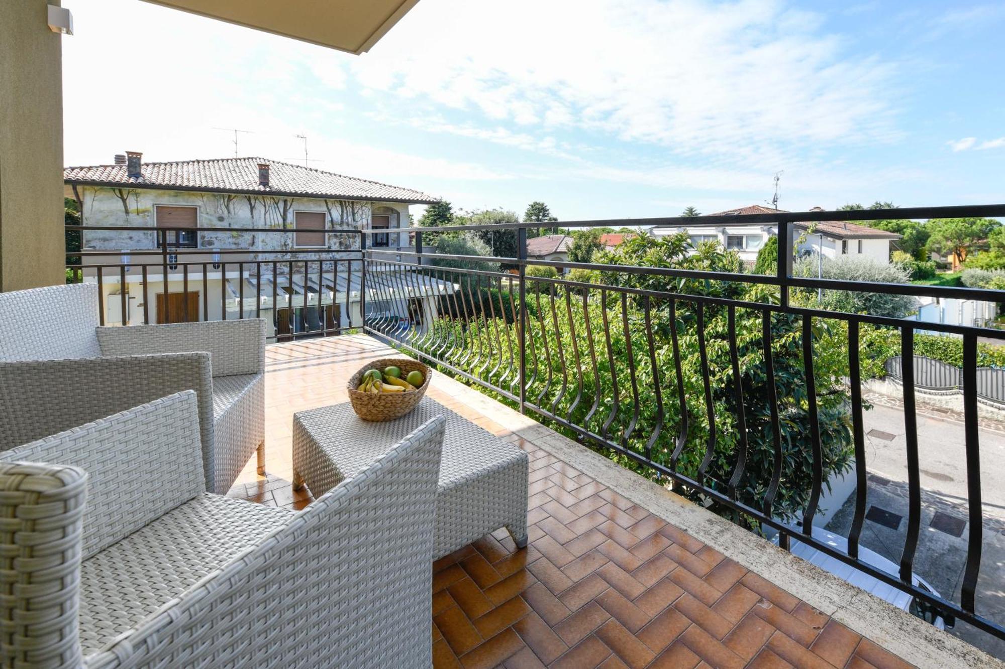 Hotel Arya By Mauro ซีร์มิโอเน ภายนอก รูปภาพ
