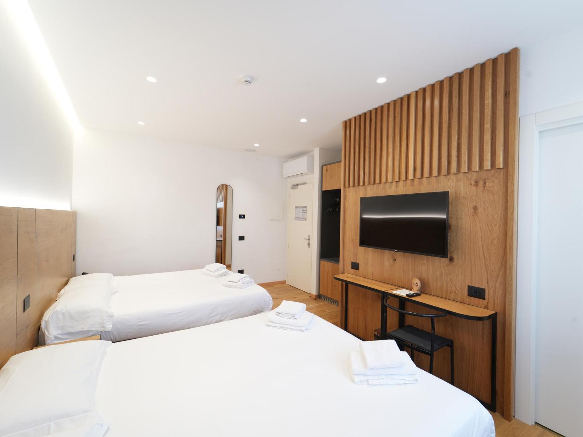 Hotel Arya By Mauro ซีร์มิโอเน ภายนอก รูปภาพ
